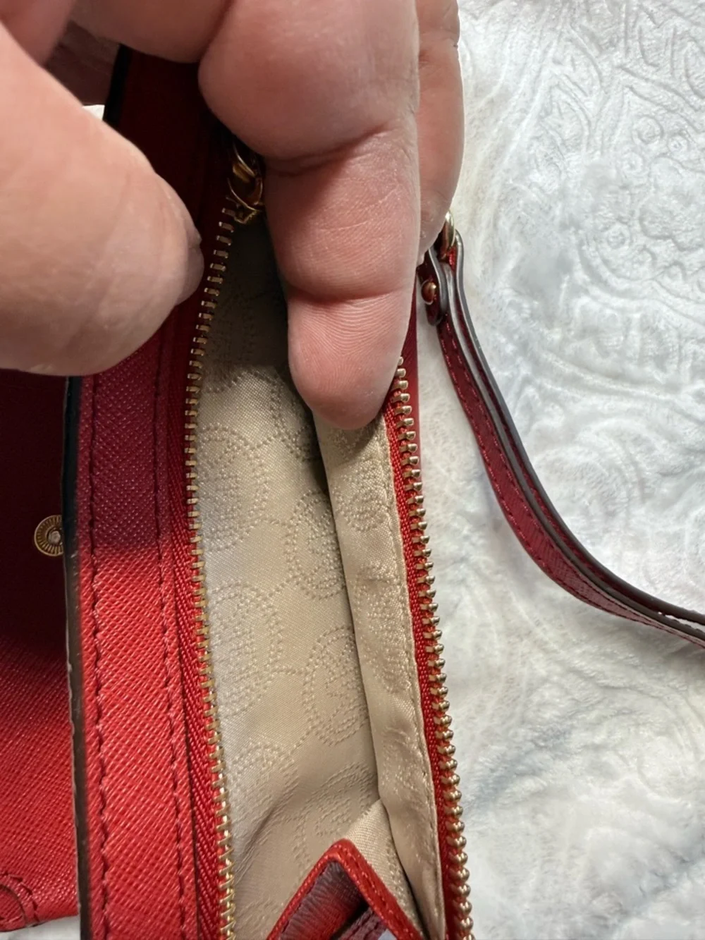 Michael Kors Wallet Bundle Green Zip Around & Red Wristlet Wallet